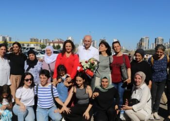 Eşbaşkan Uğur tahliye edildi