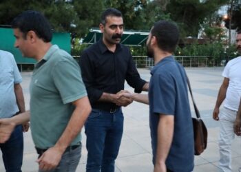 Kayyım nöbeti: Halk sorunlarını anlattı