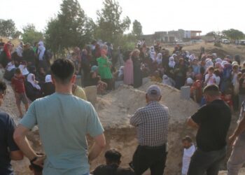 Yangında yaşamını yitiren 4 yurttaş defnedildi