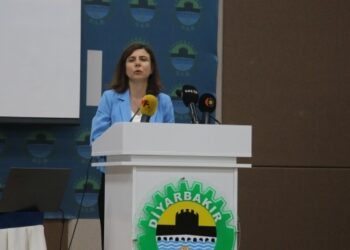 Bucak: Yerel ekonomi politikası geliştirilmeli