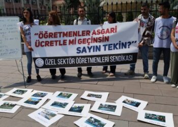 ‘Öğretmenler ayda 8 bin TL borçlanıyor’