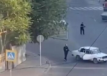 Rusya’da sinagog ve kiliseye saldırı: 15 polis öldü