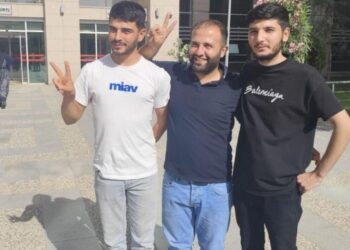 Darp edilerek gözaltına alınan Avşar serbest bırakıldı
