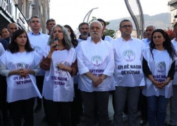 ‘Demokrasi Yürüyüşü’ Colemêrg’de: Kayyımı göndereceğiz | YENİLENDİ