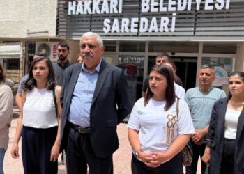 Colemêrg Belediyesi’ne giden meclis üyeleri muhatap bulamadı