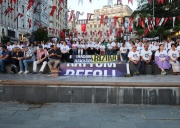 İstanbul nöbeti: Kayyımlar gidecek, biz kalacağız