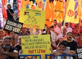 Yüksekdağ: Başaramayacaklar   Atalay: Hep birlikte kazanacağız