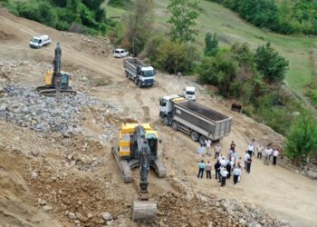 AKP’li Bafra Belediyesi’nden ormanlık alanda taş ocağı