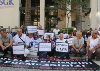 Eylemler 7’nci gününde: Kayyımı geri çek