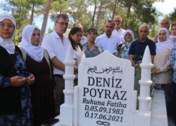 Deniz Poyraz mezarı başında anıldı