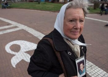 Plaza de Mayo annelerinden Nora Morales de Cortiñas hayatını kaybetti