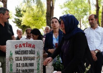 Katledilen Şenyaşarlar anıldı: Emine ananın feryadını duyun