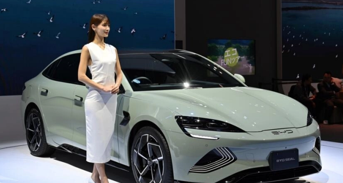 AB ile Çin arasındaki elektrikli araç gerilimi artıyor: AB’den yüzde 38’e varan gümrük vergisi geliyor