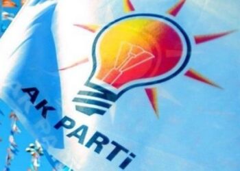 AKP’de deprem: 7 il başkanı görevden alındı