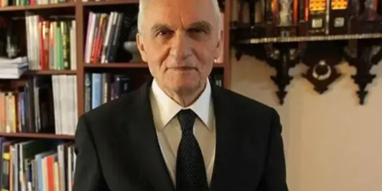 AKP’nin kurucularından Yaşar Yakış vefat etti