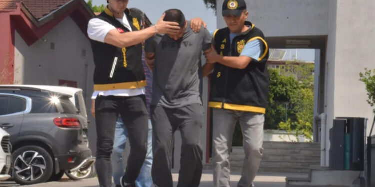 Adana’da öğretmen eşini öldürüp 3 kişiyi yaralamıştı: Uzman çavuş yakalandı
