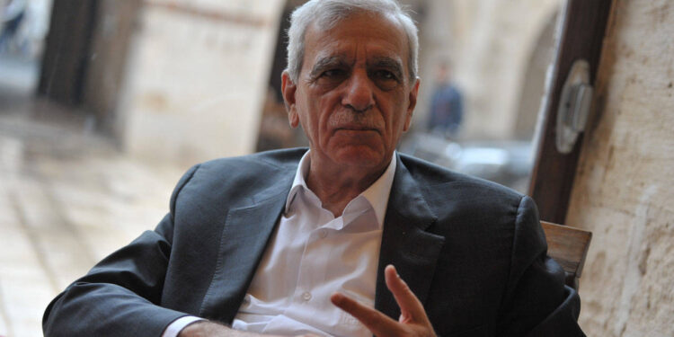 Ahmet Türk: Yangın gecesi bakanları aradık ama…