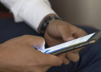 Aldatan koca yakalanınca Apple'a dava açtı: "Hani mesajlar siliniyordu?"