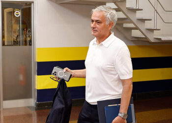 Ali Koç, Jose Mourinho’nun maliyetini açıkladı; ekibiyle birlikte yıllık 12 milyon Euro