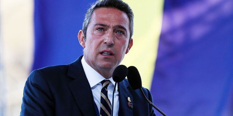 Ali Koç'tan büyük vaat: 'Fenerbahçe tarihinin rüya takımını kuracağız'