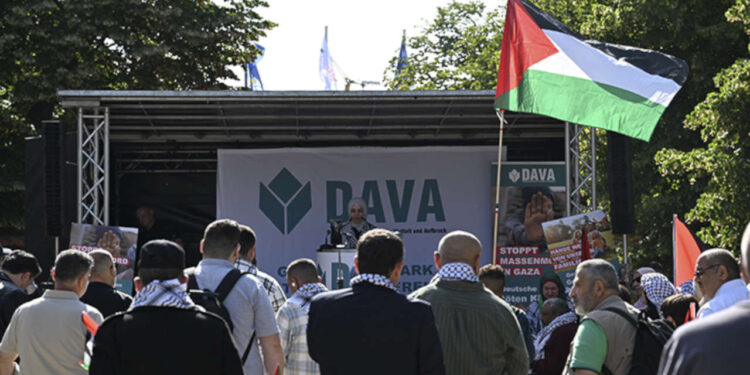 Almanya'da DAVA VE BIG, AP'de milletvekili çıkaramadı