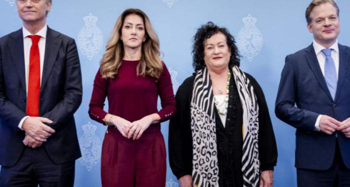 Avrupa Parlamentosu seçimleri Hollanda’da başladı