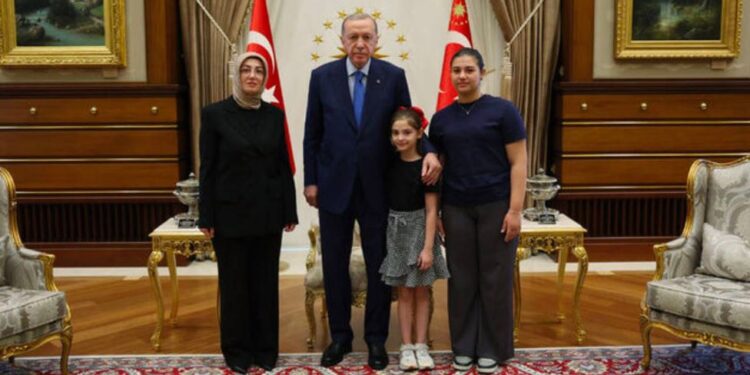 Ayşe Ateş: Ölüm tehditleriyle Erdoğan’a meydan okuyorlar