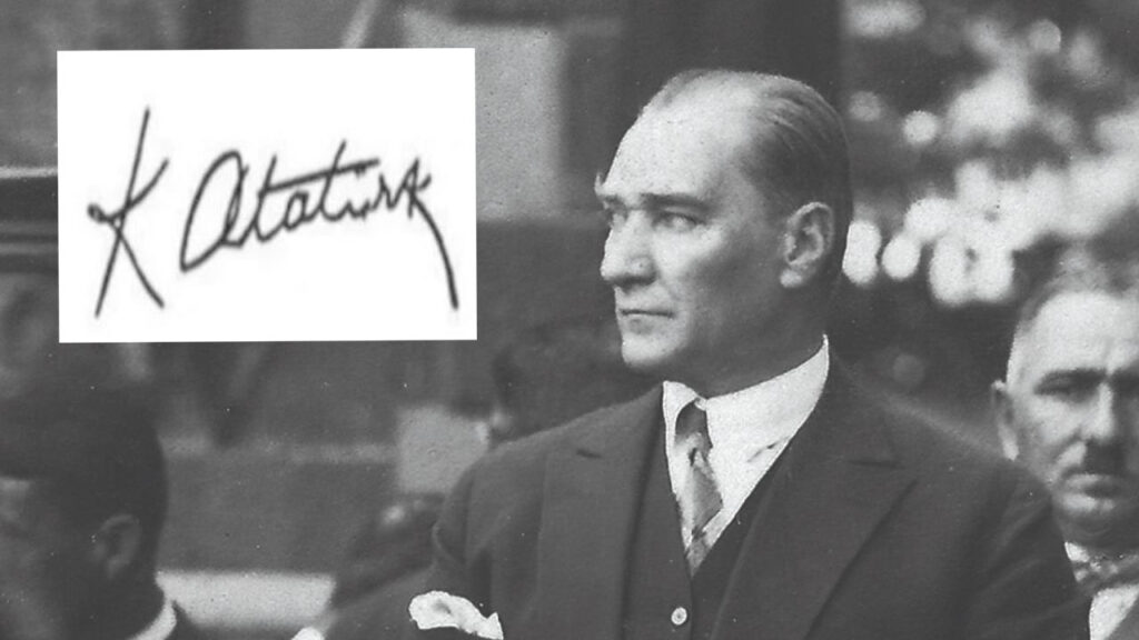 Bakanlık, Atatürk'ün orijinal imzalarını paylaştı