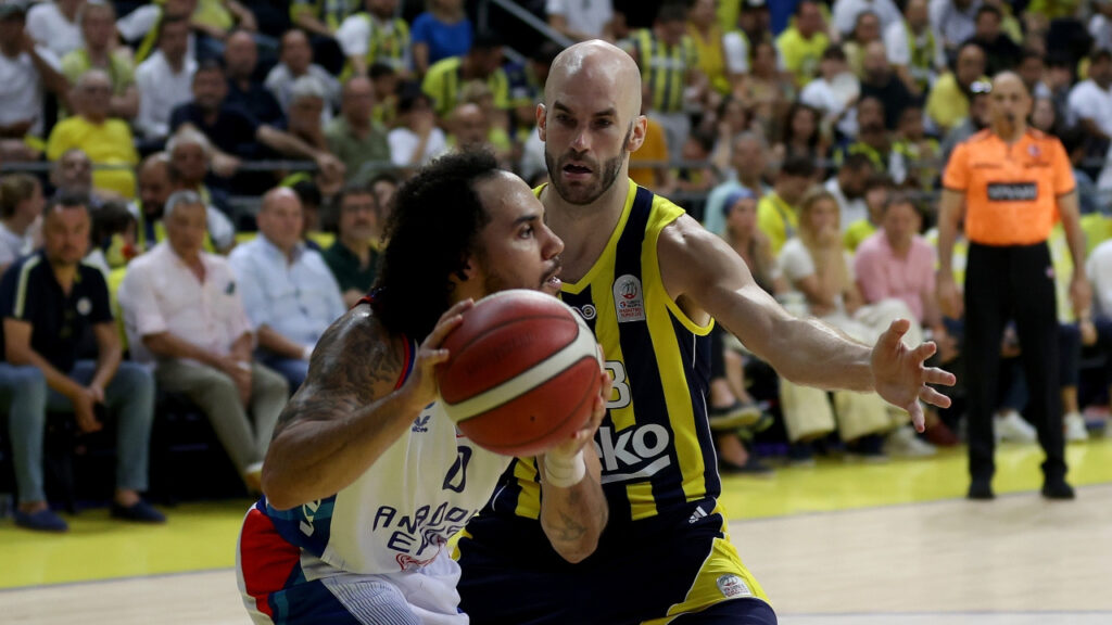 Basketbol liginde şampiyon Fenerbahçe