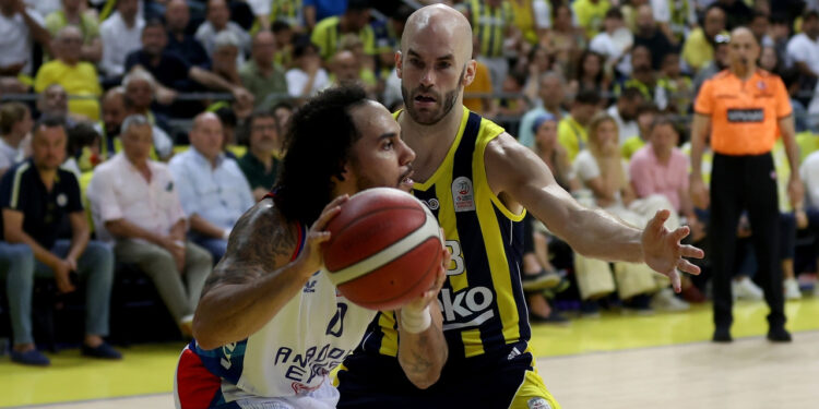 Basketbol liginde şampiyon Fenerbahçe