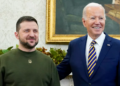 Biden’dan Zelenskiy’e: “Geciken yardımlar için özür dilerim”