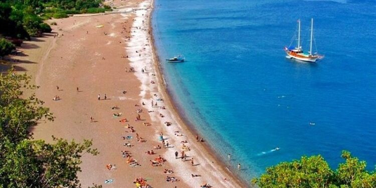 Britanya'dan Türkiye'ye seyahat edeceklere uyarı: 'Tatilciler tecavüze uğruyor'