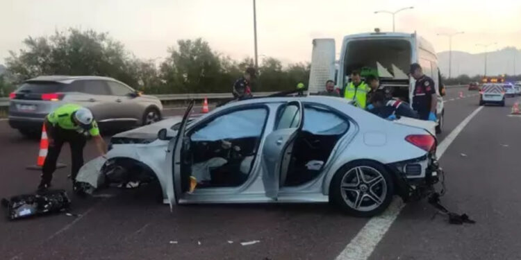 Bursa’da kaza: 2 ölü, 6 yaralı