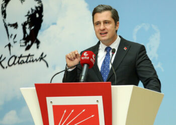 CHP’den MHP’ye: Sinan Ateş davasından sıyrılacağınızı sanıyorsanız…