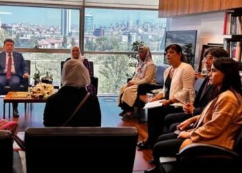 DEM Parti: Tutuklu yakınları Adalet Bakanı’yla görüşecek