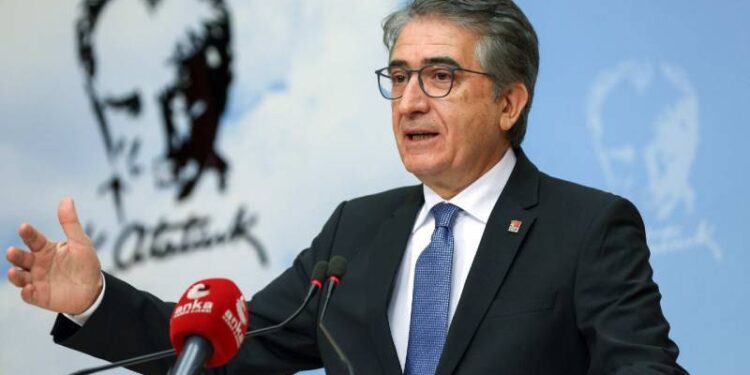 Dört taleple gittik, 4 saatin sonunda değişim iradesi görmedik