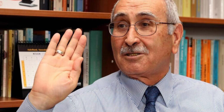 Durmuş Yılmaz’dan CHP’ye önemli uyarı: Bu bir tuzaktır, iktidar 22 yılın enkazına ortak arıyor!