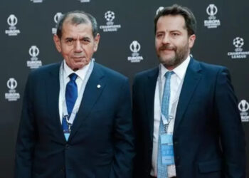 Dursun Özbek'ten Erden Timur'a: Küsmek son derece yanlış