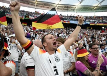 EURO 2024 | Ev sahibi Almanya son dakikada güldü, İskoçlar yıkıldı