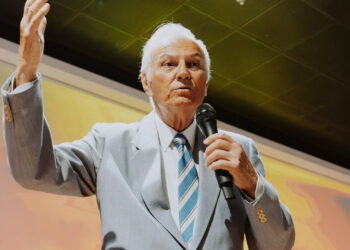 Ediz Hun: Hayat bir satranç oyunudur, ciddiye alın