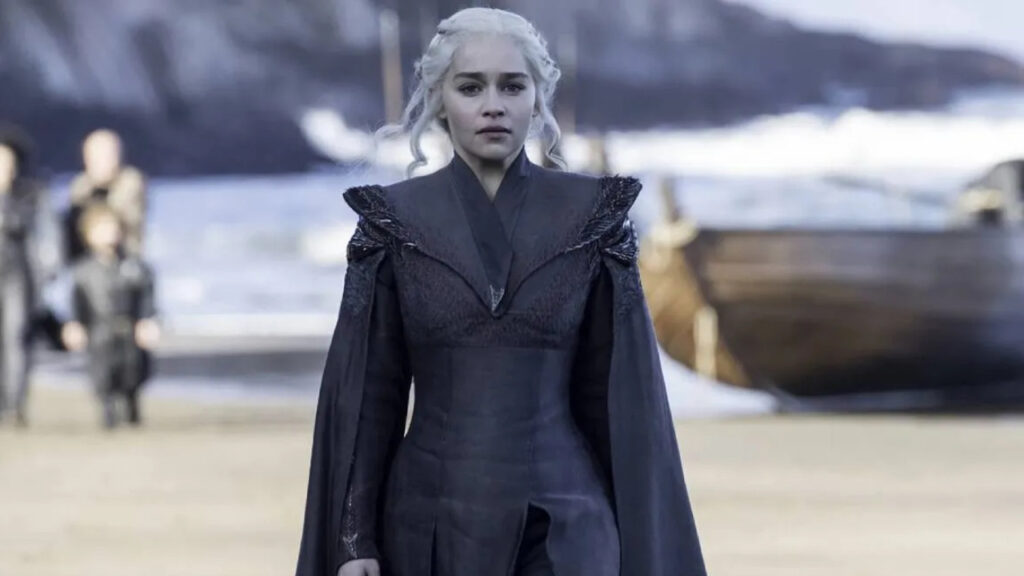 Emilia Clarke, neden House of the Dragon'ı izlemediğini açıkladı