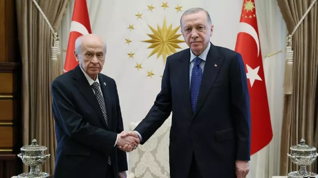 Erdoğan-Bahçeli arasındaki görüşme başladı