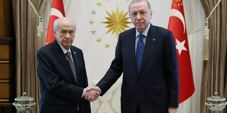 Erdoğan-Bahçeli arasındaki görüşme başladı