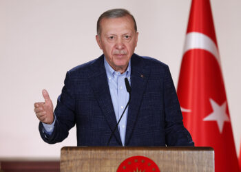 Erdoğan ‘erken seçim’e kapıyı kapattı: Surda gedik açılmasına fırsat vermeyeceğiz