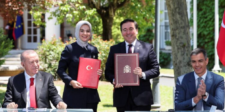 Erdoğan'ın İspanya ziyareti: Sanchez'le Filistin meselesi ve askeri sanayide işbirliği mesajı