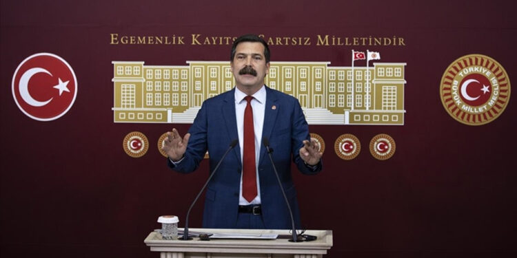 Erkan Baş'tan vergi adaletsizliğine tepki: 'Maaşımızdan önce vergimizi alıyorlar'