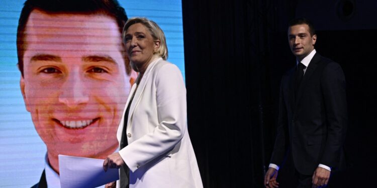 FRANSA | 28 yaşındaki aşırı sağcı Bardella başbakanlığa hazırlanıyor