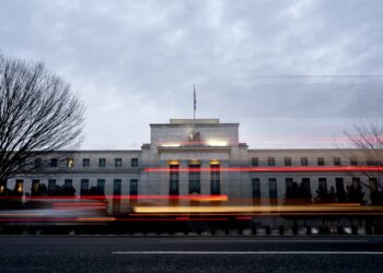 Fed faizi sabit tuttu