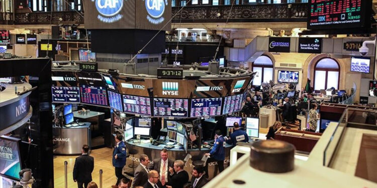 Fed'in faiz kararı New York borsasını etkiledi