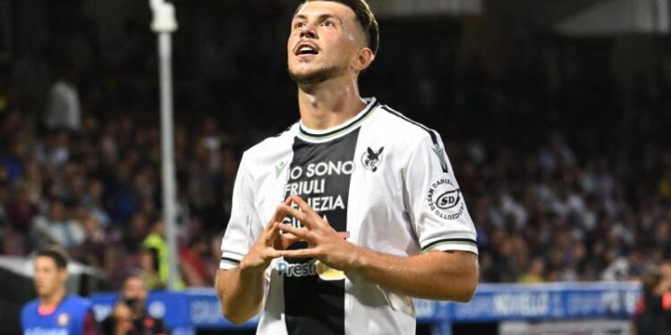 Fenerbahçe, Lazar Samardzic için resmen devreye girdi; işte teklif edilen rakam!